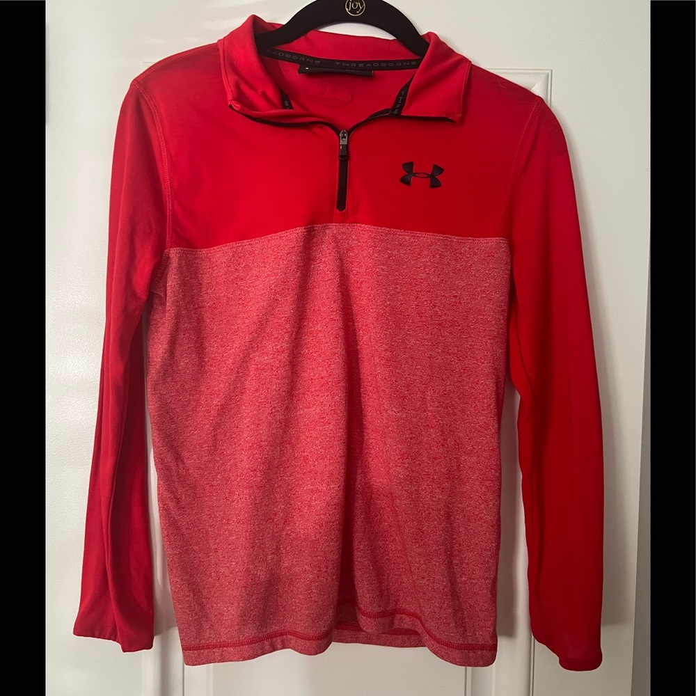Under Armour heat gear top. EUC